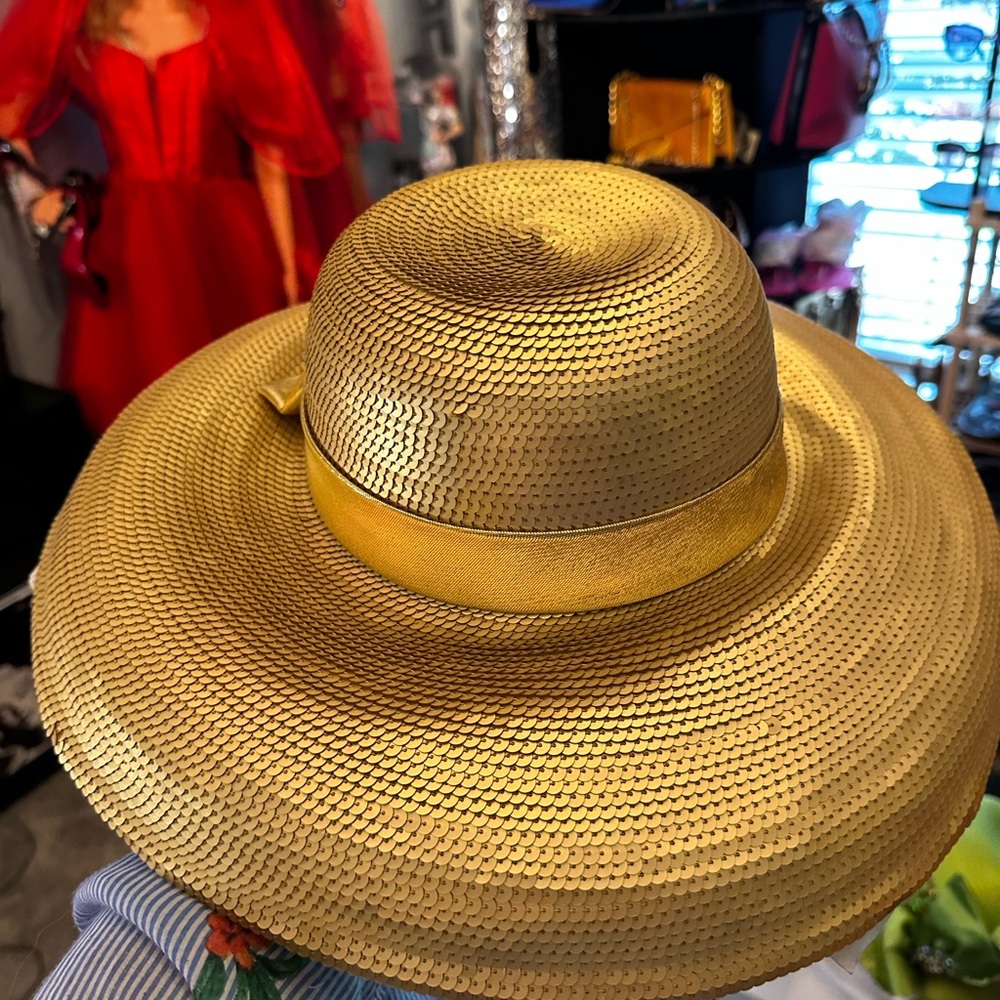 Elegant Gold Women's Sun Hat